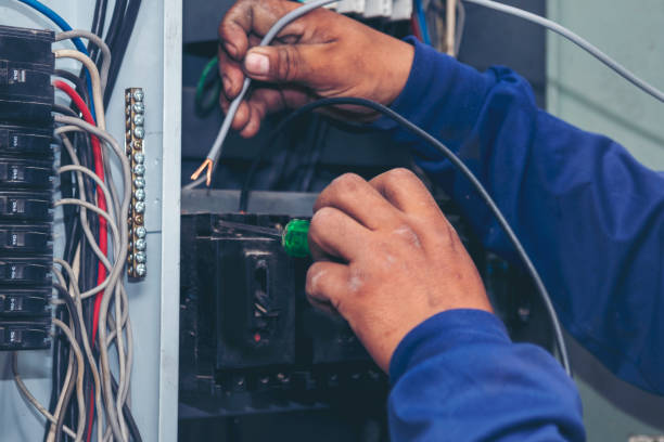 Best Emergency Electrician Near Me  in Cheval, FL